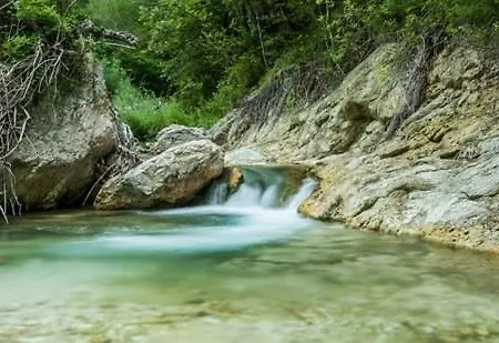 Alloggio per agriturismo Coldipietra Cessapalombo